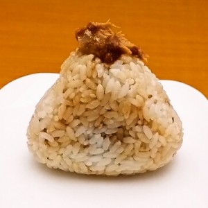 夏バテを乗り切れ！濃い味！サバ味噌おにぎり