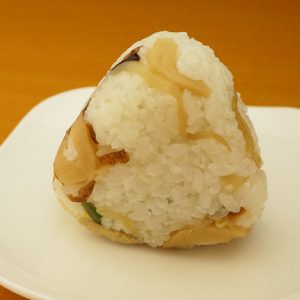 超簡単！ちくわの煮物おにぎり